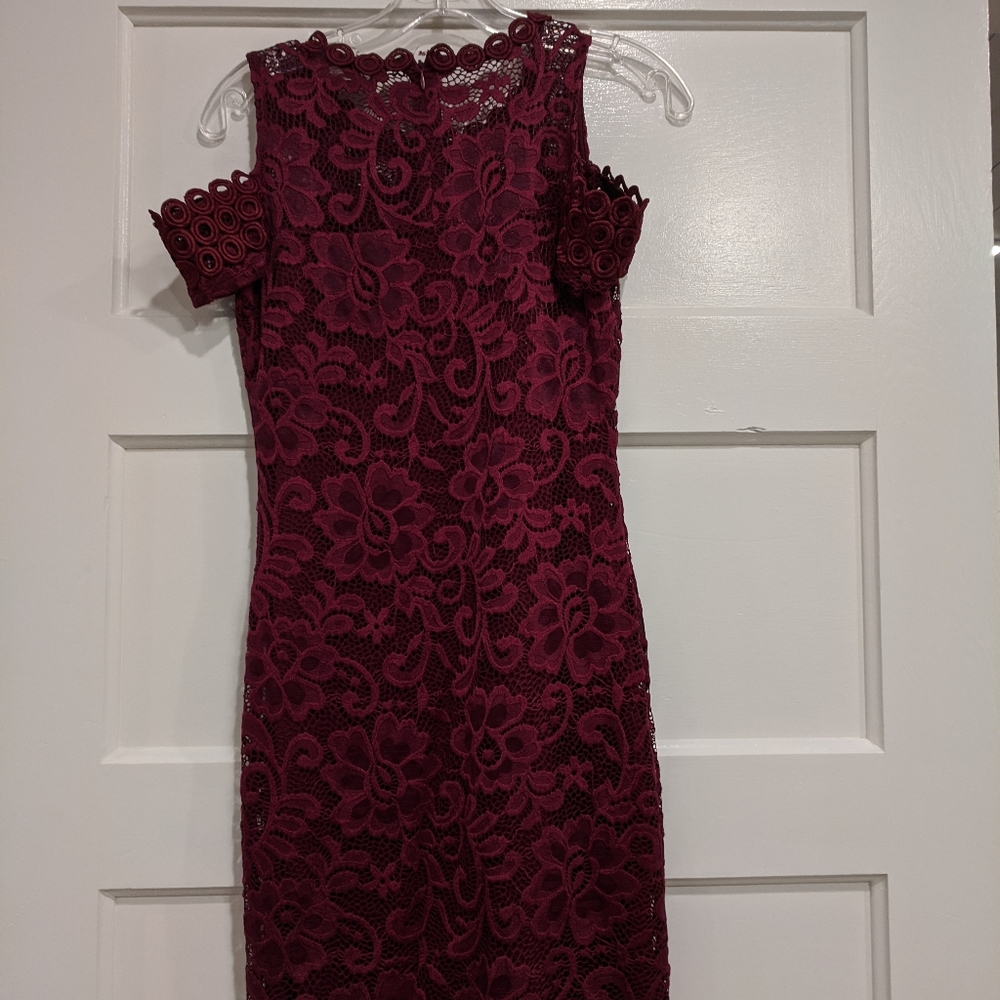 Maroon lace dress with cold shoulder cap sleeve